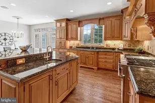 1008 Jarvis Ct, McLean, VA 22101 - Photo 17