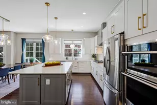 2838 Cambridge Park Pl, Fairfax, VA 22031 - Photo 27