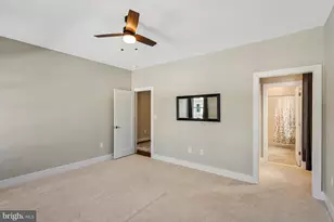 2838 Cambridge Park Pl, Fairfax, VA 22031 - Photo 37