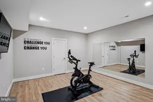 2838 Cambridge Park Pl, Fairfax, VA 22031 - Photo 19