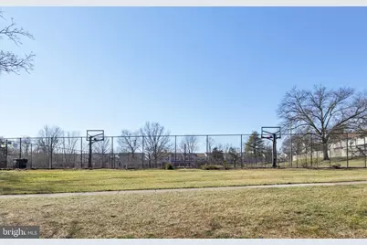 601 Clearwater Court, Herndon, VA 20170 - Photo 23