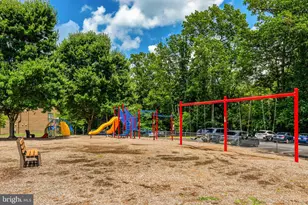 11260 Chestnut Grove Square, Reston, VA 20190 - Photo 15