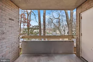 2305 Freetown Ct, Reston, VA 20191 - Photo 33