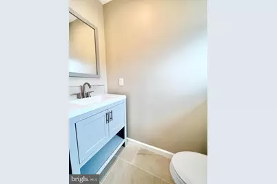 5504 Woodlawn Manor Court, Alexandria, VA 22309 - Photo 7