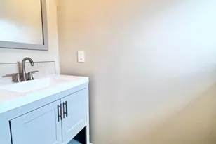 5504 Woodlawn Manor Ct, Alexandria, VA 22309 - Photo 7