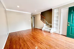 5504 Woodlawn Manor Ct, Alexandria, VA 22309 - Photo 3