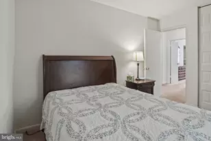 4301 Greenberry Ln, Annandale, VA 22003 - Photo 17