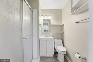 7960 Central Park Cir, Alexandria, VA 22309 - Photo 45