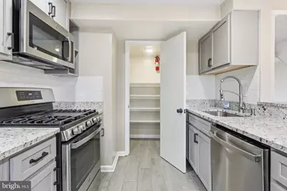 7960 Central Park Circle, Alexandria, VA 22309 - Photo 13