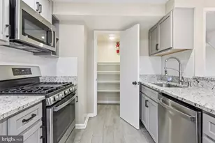 7960 Central Park Cir, Alexandria, VA 22309 - Photo 13