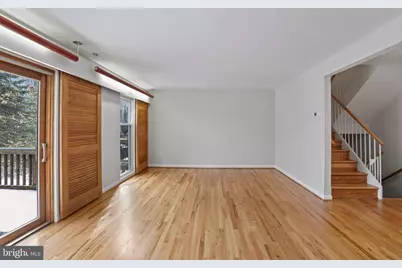1644 Wainwright Drive, Reston, VA 20190 - Photo 11