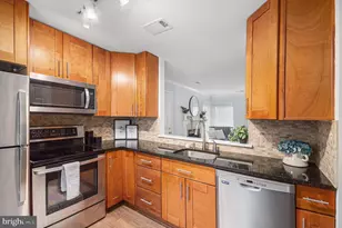 4561 Interlachen Ct, Alexandria, VA 22312 - Photo 11