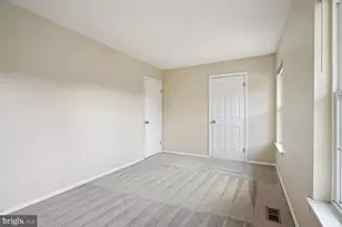 9497 Linden Leaf Ct, Fairfax, VA 22031 - Photo 11