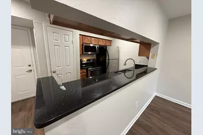 3315 Wyndham #1233, Alexandria, VA 22302 - Photo 7