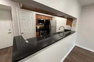 3315 Wyndham, Alexandria, VA 22302 - Photo 7