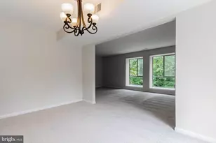 3840 Persimmon Cir, Fairfax, VA 22031 - Photo 9