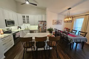 5909 Wood Sorrels Ct, Burke, VA 22015 - Photo 5