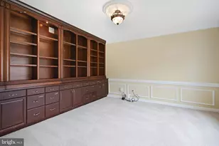 3911 Prosperity Ave, Fairfax, VA 22031 - Photo 17