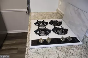 4951 Americana Dr, Annandale, VA 22003 - Photo 13