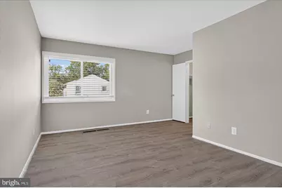 402 Reneau Way, Herndon, VA 20170 - Photo 5