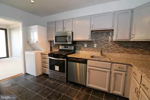 3705 S George Mason Dr, Falls Church, VA 22041 - Photo 11