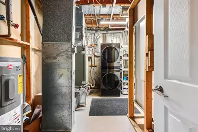 11276 Silentwood Lane, Reston, VA 20191 - Photo 35