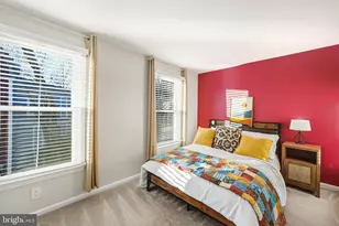 11276 Silentwood Ln, Reston, VA 20191 - Photo 15