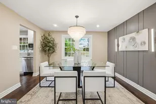 5918 Oakland Park Dr, Burke, VA 22015 - Photo 15