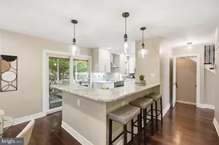 5918 Oakland Park Dr, Burke, VA 22015 - Photo 21