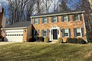 5918 Oakland Park Dr, Burke, VA 22015 - Photo 1