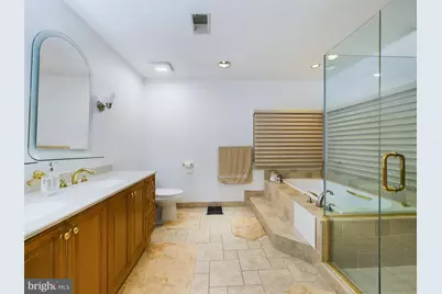 2906 Cedar Lane, Vienna, VA 22180 - Photo 15