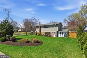 2407 Candlewood Dr, Alexandria, VA 22308 - Photo 5