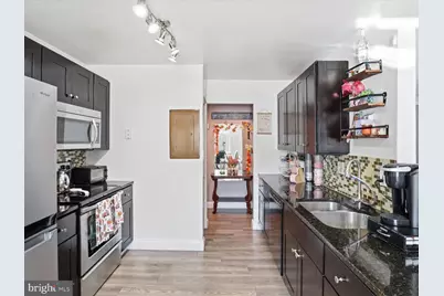 611 Center Street #104, Herndon, VA 20170 - Photo 9