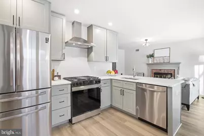 6519 Sara Alyce Court, Burke, VA 22015 - Photo 5