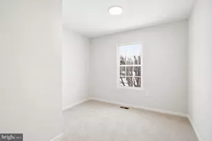 6519 Sara Alyce Ct, Burke, VA 22015 - Photo 35