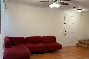 8216 Catbird Cir, Lorton, VA 22079 - Photo 3