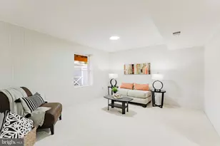 5802 Silchester St, Burke, VA 22015 - Photo 31