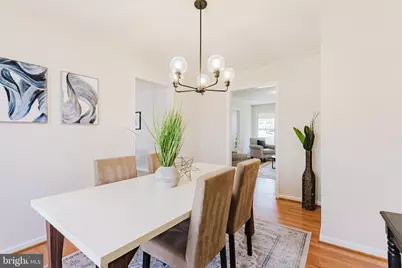 5802 Silchester Street, Burke, VA 22015 - Photo 5