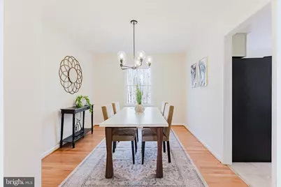 5802 Silchester Street, Burke, VA 22015 - Photo 11