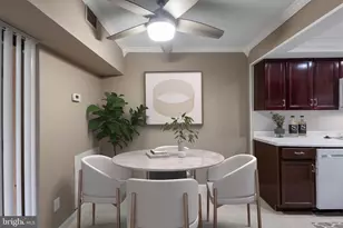 11654 Stoneview Square, Reston, VA 20191 - Photo 11