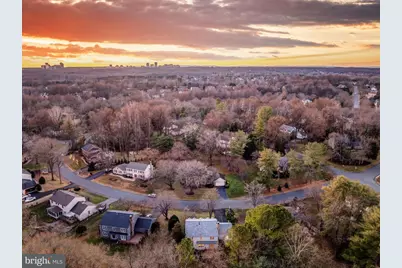 10332 Dunn Meadow Road, Vienna, VA 22182 - Photo 5