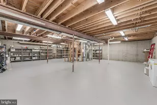 10332 Dunn Meadow Rd, Vienna, VA 22182 - Photo 57