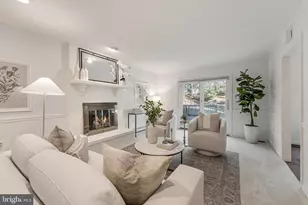 10332 Dunn Meadow Rd, Vienna, VA 22182 - Photo 17