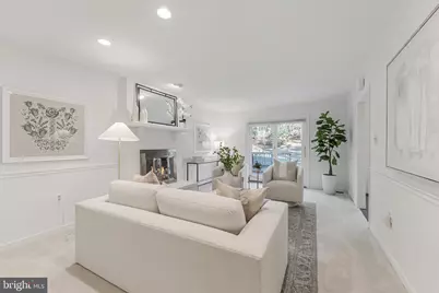 10332 Dunn Meadow Road, Vienna, VA 22182 - Photo 19