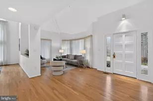 1419 Belcastle Ct, Reston, VA 20194 - Photo 3