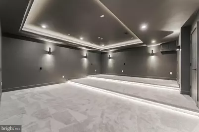 1052 Balls Hill Road, McLean, VA 22101 - Photo 37