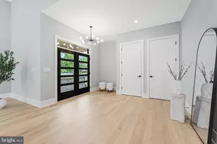 1052 Balls Hill Rd, McLean, VA 22101 - Photo 3