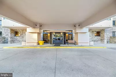 5904 Mount Eagle Drive #1615, Alexandria, VA 22303 - Photo 3