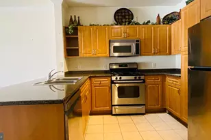 12949 Centre Park Cir, Herndon, VA 20171 - Photo 7