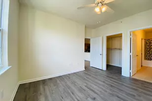 12949 Centre Park Cir, Herndon, VA 20171 - Photo 11